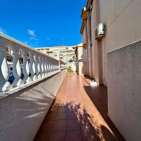 Casa Familiar Ferienhaus Torrevieja