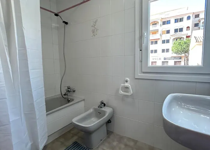 Casa Familiar 度假居 *