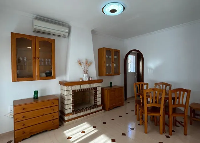 Casa Familiar 托雷维耶哈