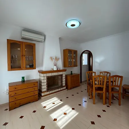 Casa Familiar 托雷维耶哈