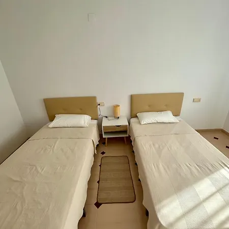 Casa Familiar * 托雷维耶哈